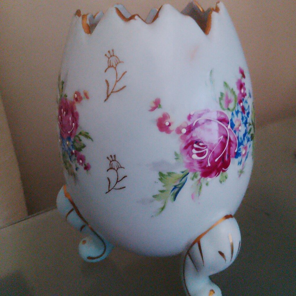 Vintage Japanese Egg Sculpture